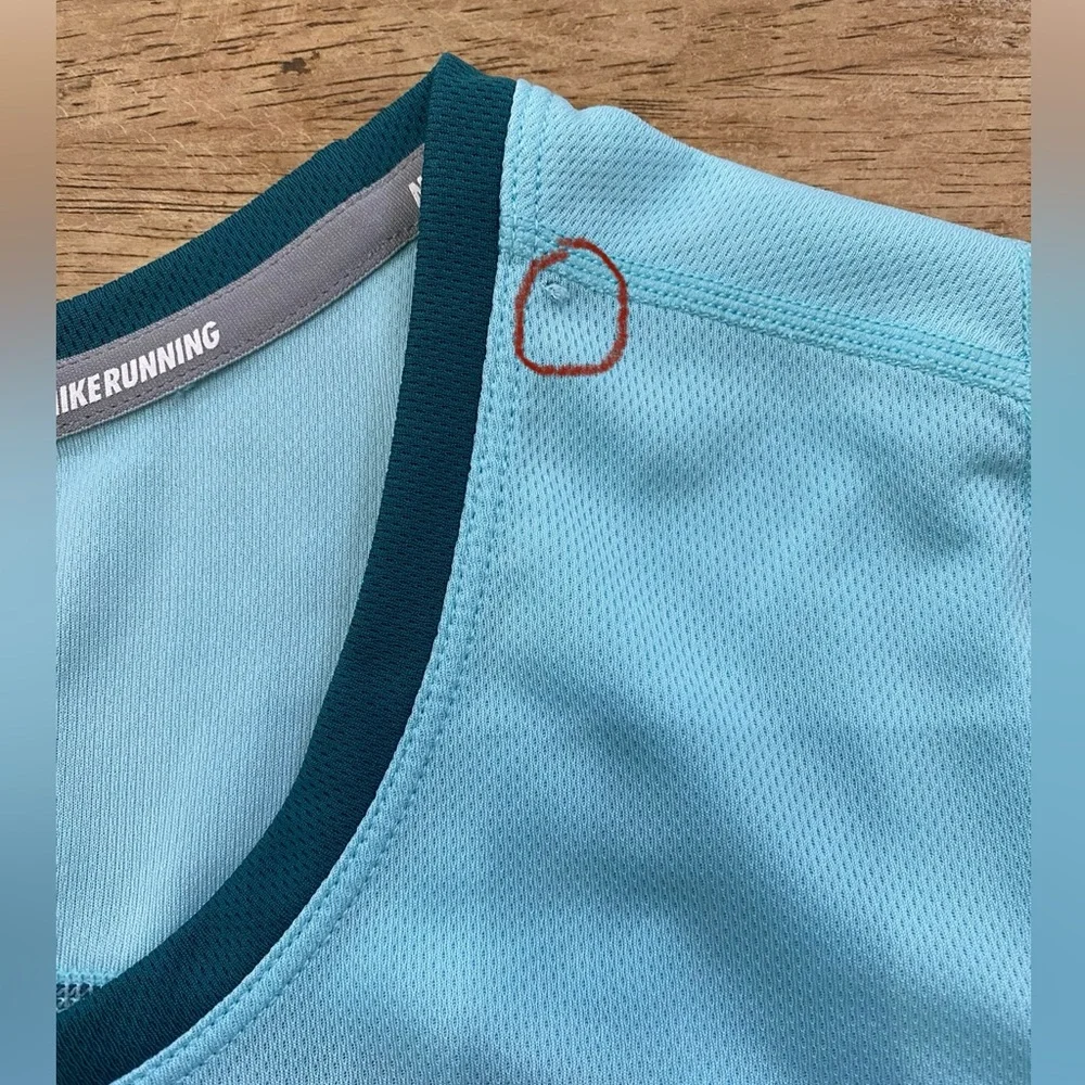 Nike Dri Fit Women’s Size Medium Blue Running Racer Athletic‎ Tee